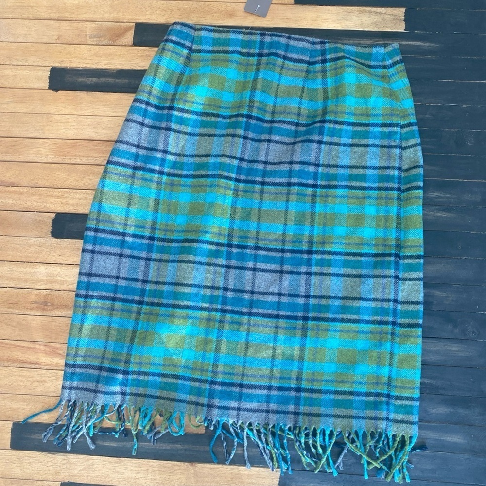 J.Jill Women’s Plaid Fringe Wool Blend Skirt Size 10P Blue Green NWT Tags Y-19 - Picture 2 of 10